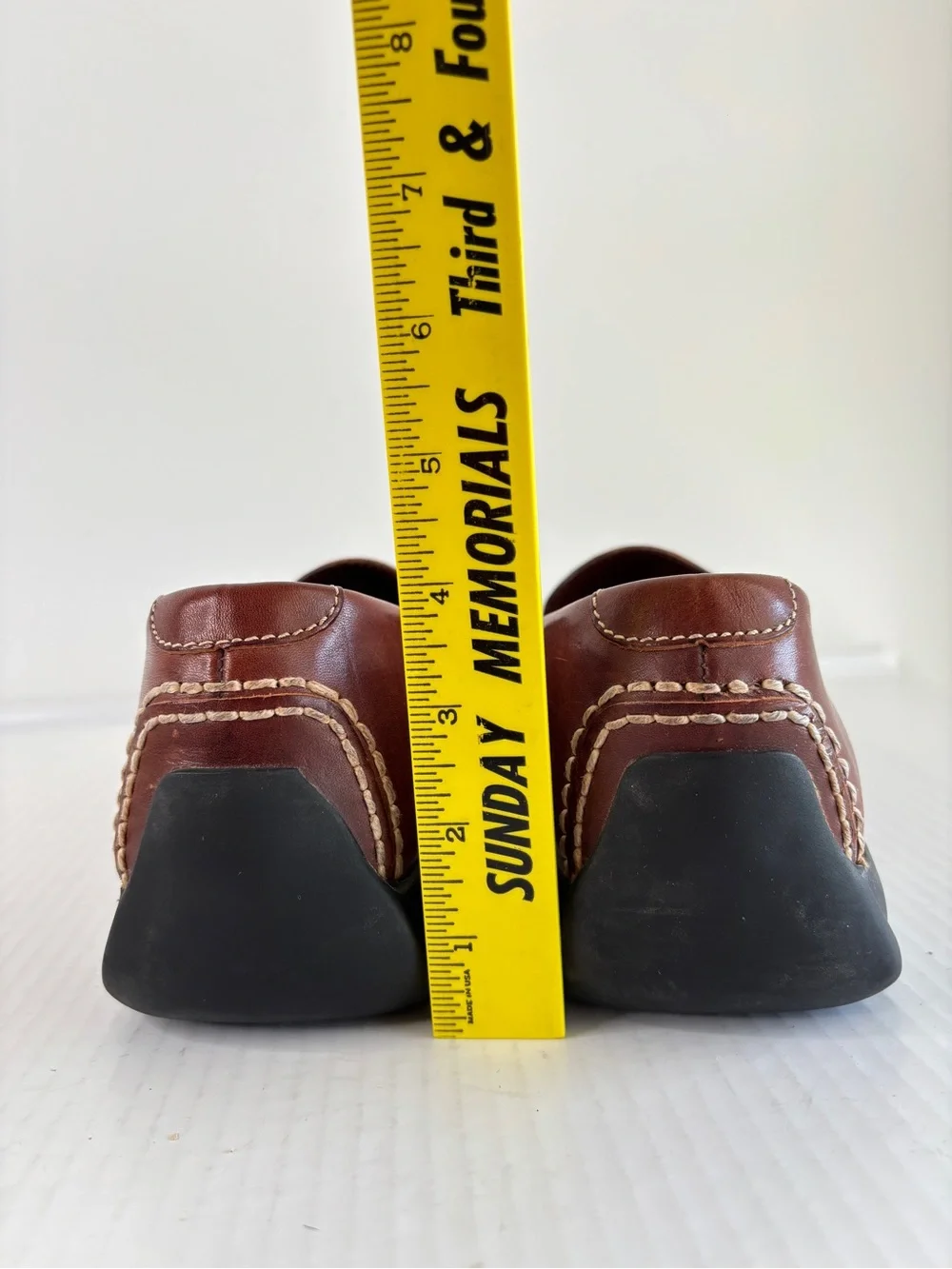 Cole Haan Mens Leather Lug Penny Loafer Size 10.5 Driving Moccasin Gommus Soles